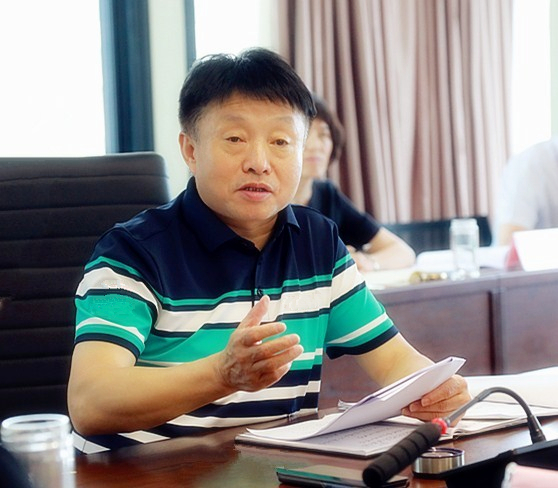 CG电子游戏集团举行“不忘初心、、、切记使命”主题教育第三次集中学习钻研暨警示教育会