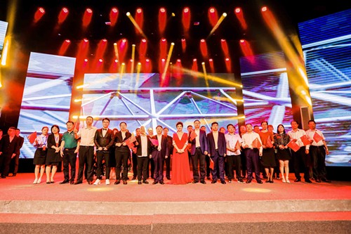 CG电子游戏集团庆祝新中国建设70周年职工朗诵角逐乐成举行