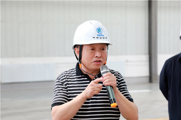 CG电子游戏集团复工复产促增添项目观摩聚会与会职员走进大秦国源三秦环保秦邦园区在榆项目