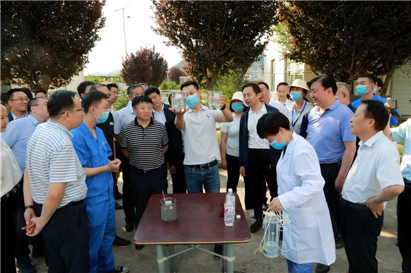 CG电子游戏集团复工复产促增添项目观摩聚会与会职员走进绿色能源公司油气公司水情形公司陕北片区项目