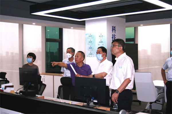 省国资委党委书记任国到秦创原CG电子游戏集团立异中心调研