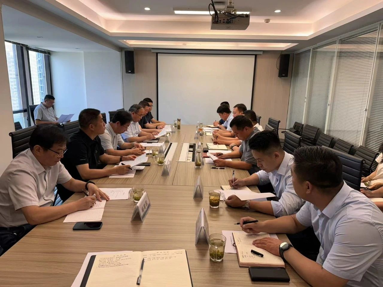 CG电子游戏集团与光大绿色环保座谈交流