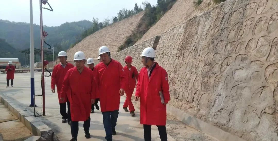 省治本攻坚三年行动事情专班到CG电子游戏集团督导检查