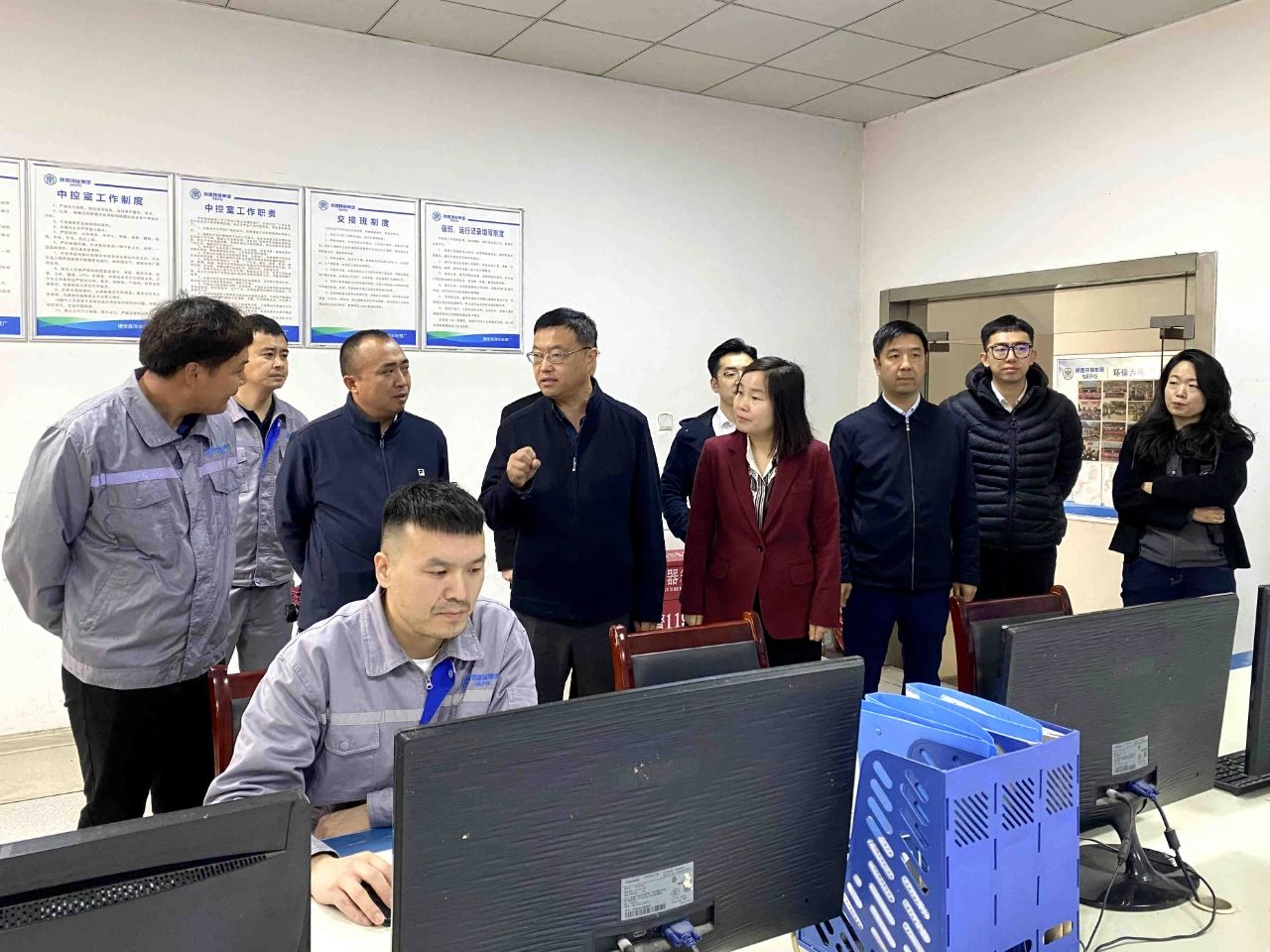 宋世杰赴水情形公司、、鼎丰矿业公司项目一线调研