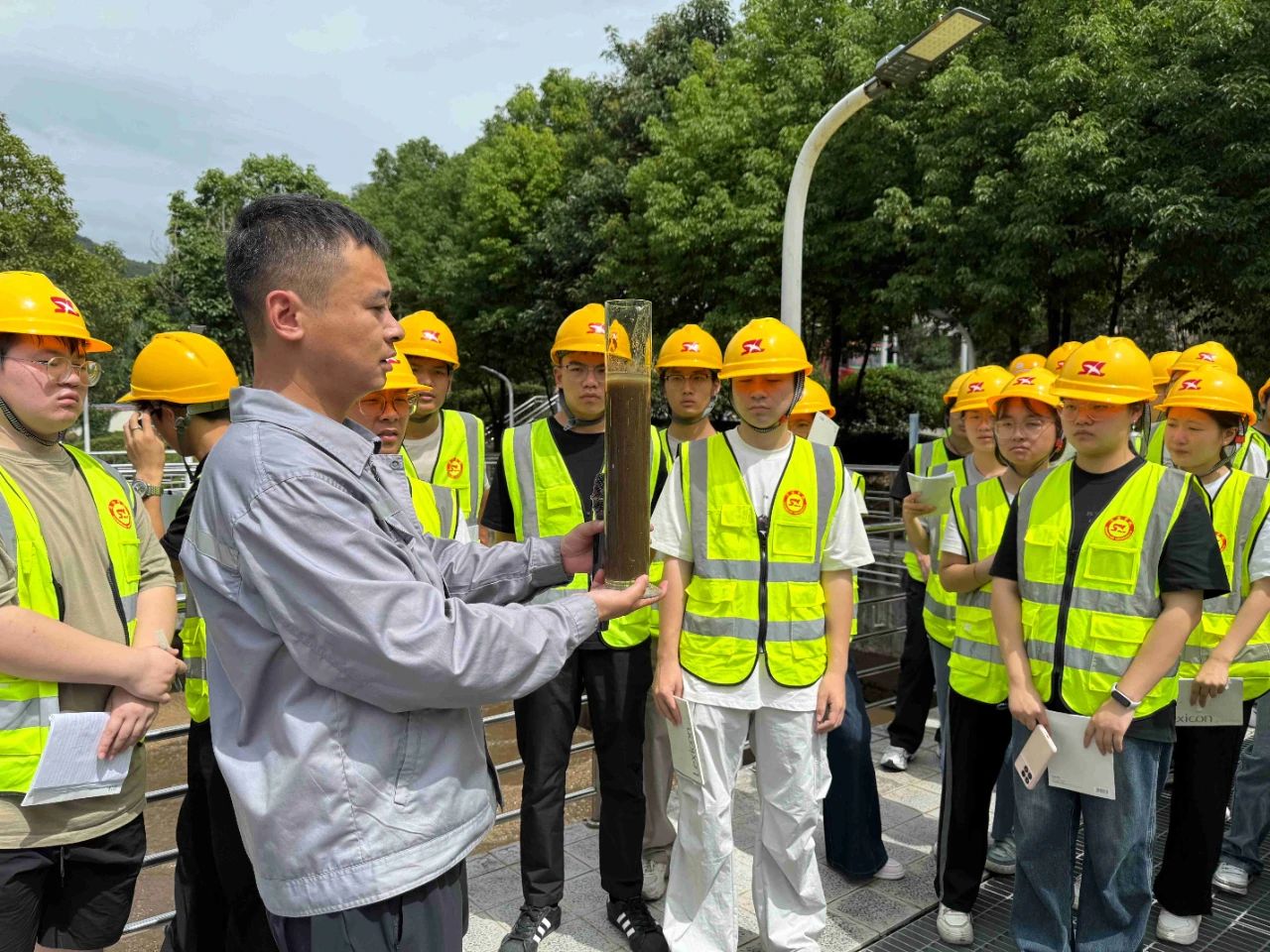 社会责任｜水情形公司开展“党建引领促生长 环保教育共生长”公众开放日活动